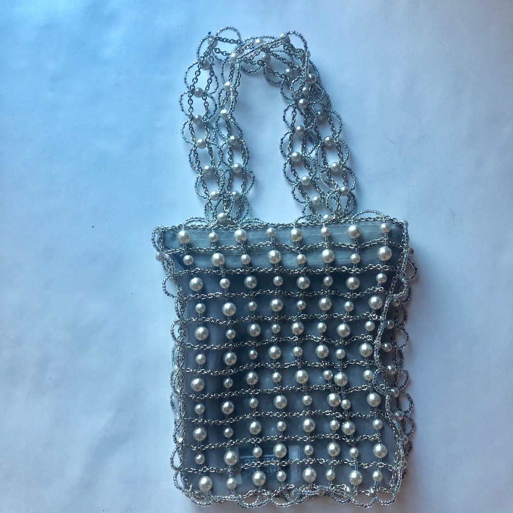 Vanessa grey/silver beaded/pearl mini/evening bag.